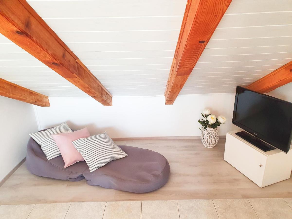 Breathtaking Seaview App Barac On Separated Floor Crikvenica Luaran gambar
